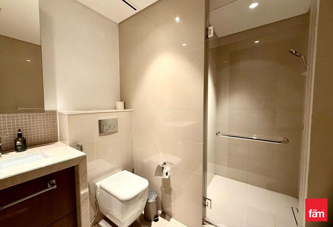 Burj Khalifa View I Maids Room I High floor photo 13