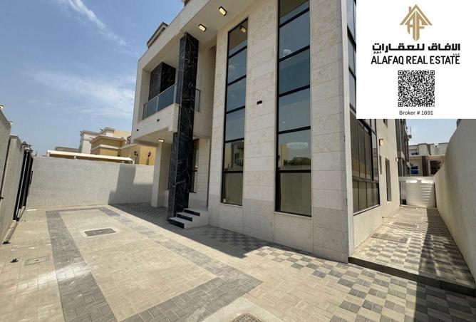 122933400 - Property Image 2