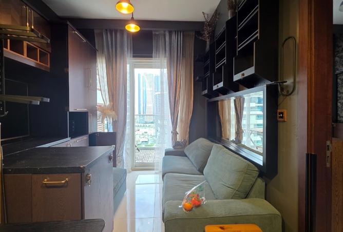 135644582 - Property Main Image