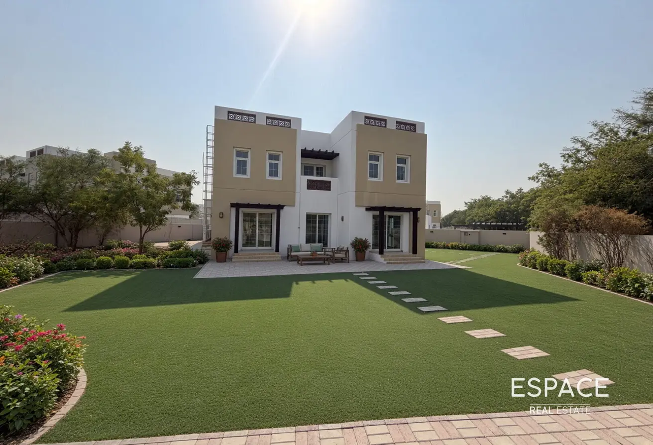 152847868 - Property Main Image