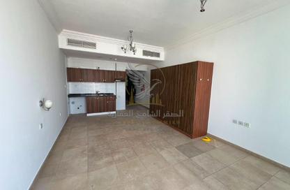 Apartment - Studio - 1 Bathroom for rent in Zayd Bin Aslam Street - Abu shagara - Sharjah Apartment - Studio - 1 Bathroom for rent in Zayd Bin Aslam Street - Abu shagara - Sharjah