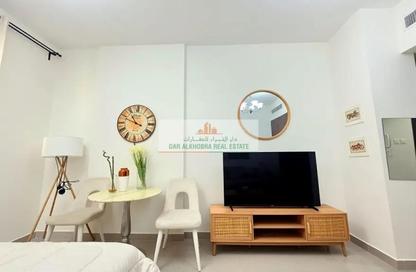 Apartment - Studio - 1 Bathroom for rent in Roxana Residence B - Roxana Residences - District 12 - Jumeirah Village Circle - Dubai