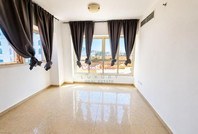 89633339 - Property Image 2