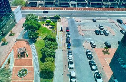 Apartment - 3 - 4 for rent in C3 Tower - Six Towers Complex Al Bateen - Al Bateen - Abu Dhabi