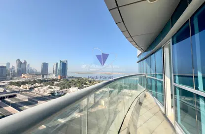 شقة - 3 غرف نوم - 4 حمامات للايجار في شارع الكورنيش - أبوظبي