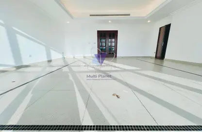 Apartment - 3 Bedrooms - 4 Bathrooms for rent in Corniche Road - Abu Dhabi