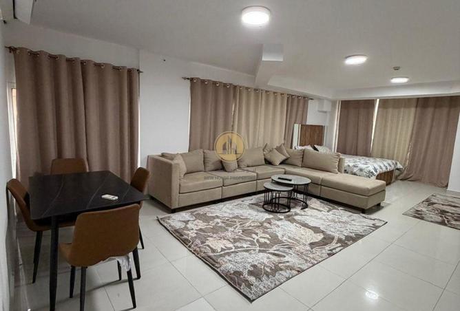 70704953 - صورة العقار 3