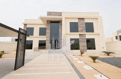Villa - 5 - 7 for rent in Al Aweer 1 - Al Aweer - Dubai