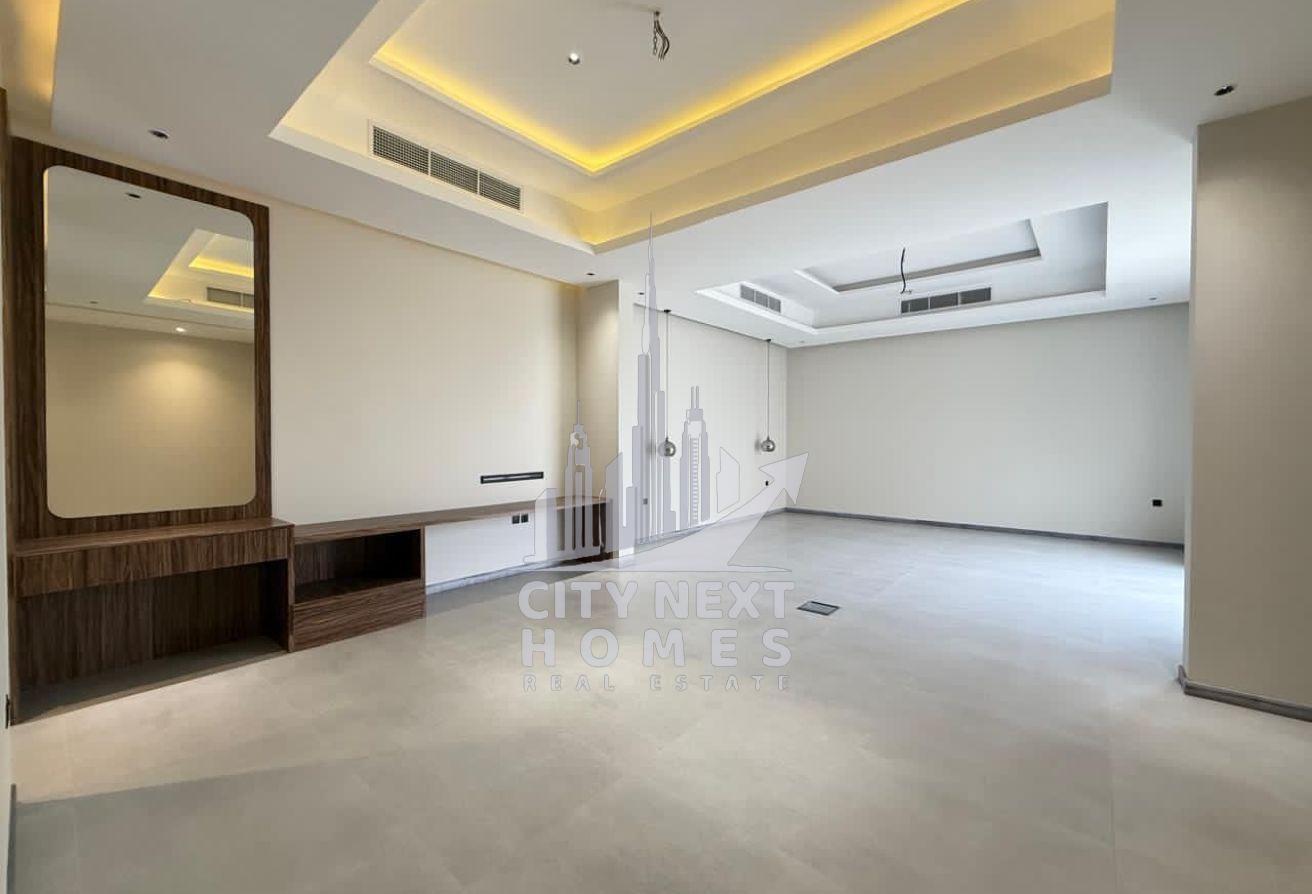 Luxury 5BR Villa | Spacious Interiors | Garden photo 6