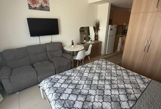 72726733 - Property Image 2