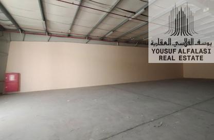 Warehouse - Studio - 2 Bathrooms for rent in Umm Al Thuoob - Umm Al Quwain