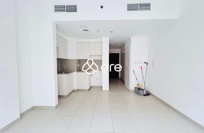 Apartment - Studio - 1 Bathroom for rent in Zahra Breeze Apartments 4A - Zahra Breeze Apartments 4 - Zahra Breeze Apartments - Town Square - Dubai