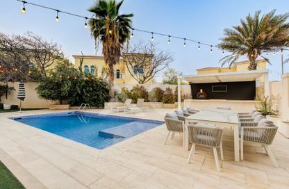 Villa - 3 - 4 for sale in District 8 - Jumeirah Park - Dubai