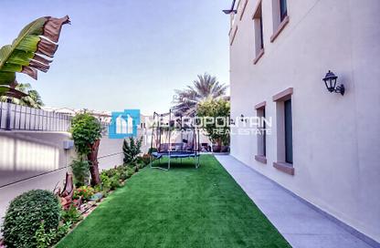 Townhouse - 4 - 6 for sale in Bloom Gardens Villas - Bloom Gardens - Al Salam Street - Abu Dhabi
