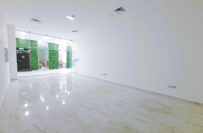 Retail - Studio - 4 Bathrooms for rent in Al Barsha 1 - Al Barsha - Dubai Retail - Studio - 4 Bathrooms for rent in Al Barsha 1 - Al Barsha - Dubai
