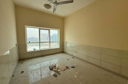 Apartment - 2 - 2 for rent in Tower A3 - Ajman Pearl Towers - Ajman Downtown - Ajman