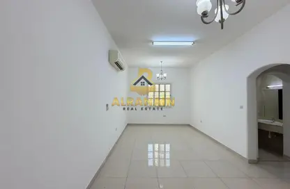 Apartment - 2 Bedrooms - 2 Bathrooms for rent in Al Jimi - Al Ain