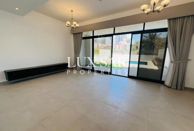 105978478 - Property Image 2