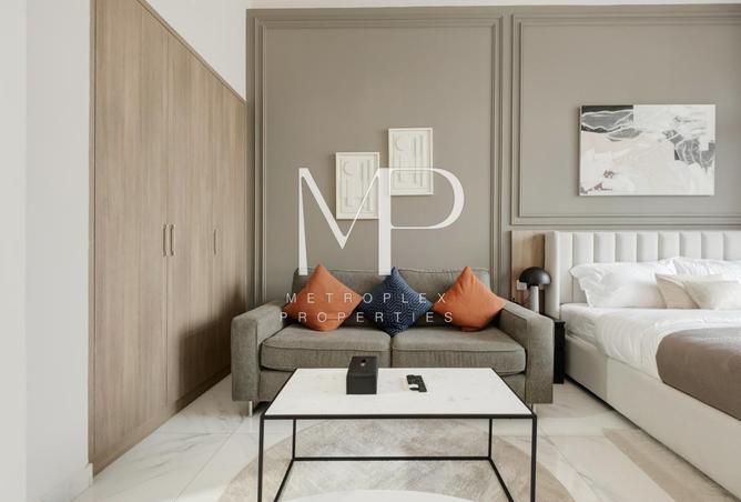 98715211 - Property Image 2