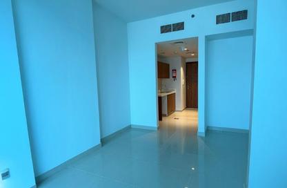 Apartment - Studio - 1 Bathroom for rent in Julphar Residence - Al Reem Island - Abu Dhabi