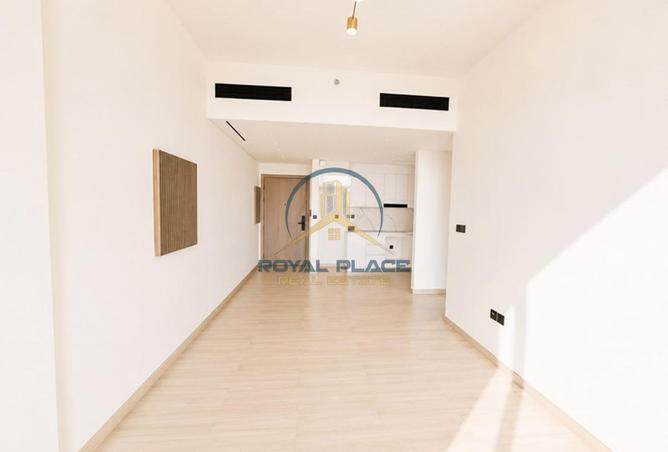 106402545 - Property Image 3