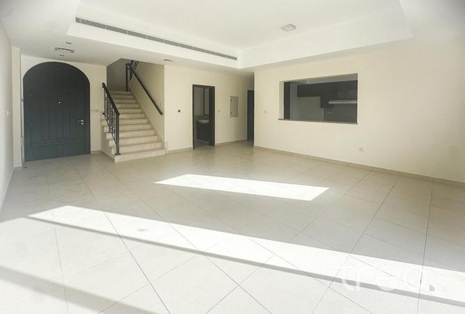 56131753 - صورة العقار 2