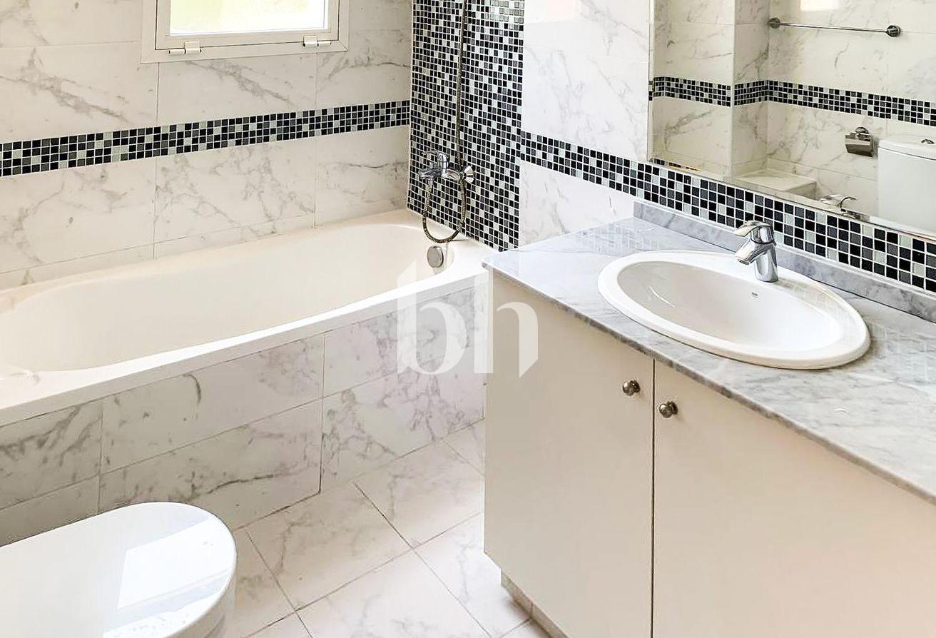 Renovated | Spacious | With Private Pool photo 30