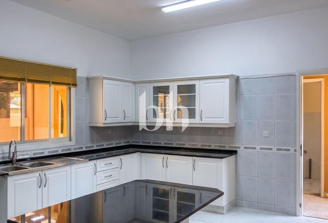 Renovated | Spacious | With Private Pool photo 4