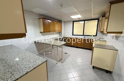 Apartment - 3 Bedrooms - 3 Bathrooms for rent in Wahat Al Nakheel - Al Mankhool - Bur Dubai - Dubai