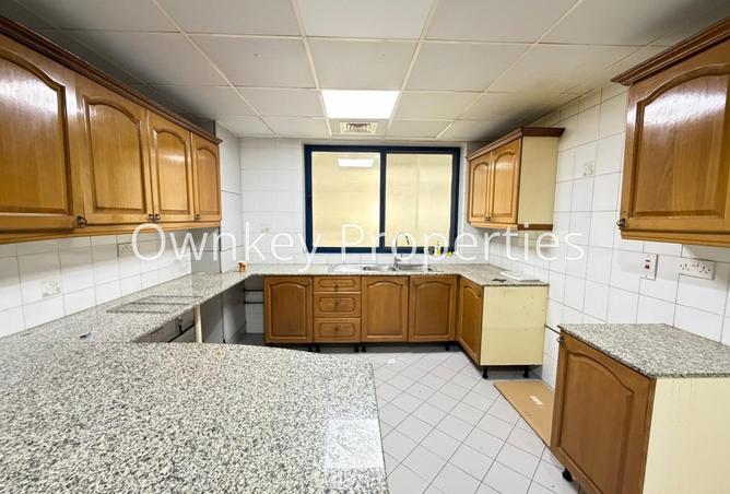 106848566 - Property Main Image