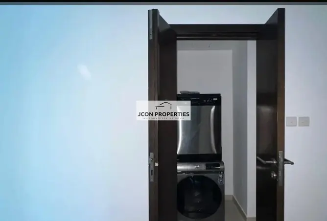 104700281 - Property Image 3