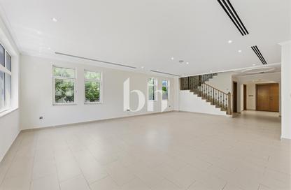 Villa - 4 Bedrooms - 5 Bathrooms for rent in Regional Large - Regional - Jumeirah Park - Dubai