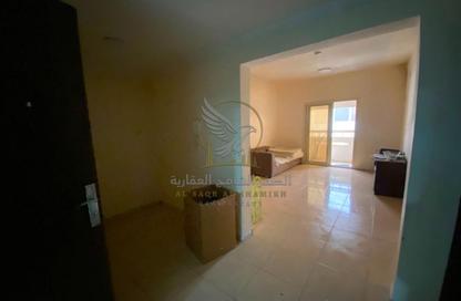 Apartment - 2 Bedrooms - 2 Bathrooms for rent in Al Qulaya'ah - Al Sharq - Sharjah Apartment - 2 Bedrooms - 2 Bathrooms for rent in Al Qulaya'ah - Al Sharq - Sharjah