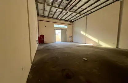 Warehouse - Studio - 1 Bathroom for rent in Al Sajaa S - Al Sajaa - Sharjah