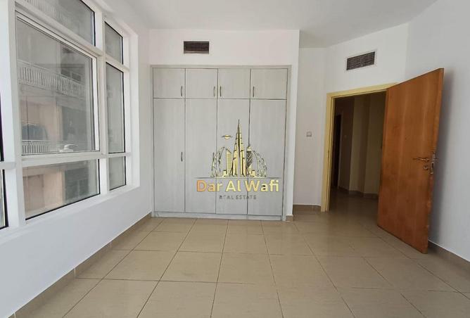 54006703 - Property Image 3