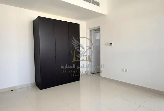163265539 - Property Image 3