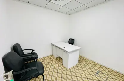 مكتب - غرفة نوم - 4 حمامات للايجار في برج مدينة زايد - منطقة المرور - أبوظبي