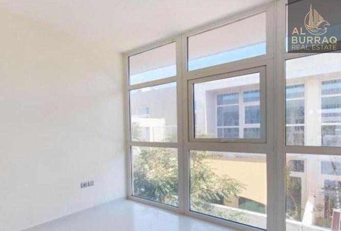 106863659 - Property Image 3