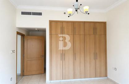 Apartment - 1 Bedroom - 2 Bathrooms for sale in Zumurud Tower - Dubai Marina - Dubai