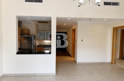 Apartment - 1 Bedroom - 2 Bathrooms for sale in Zumurud Tower - Dubai Marina - Dubai