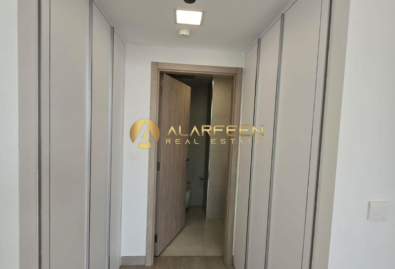 1BR Apartment | Best Ammenities | Park View photo 5