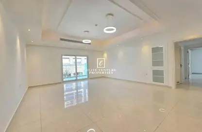 Apartment - 2 Bedrooms - 3 Bathrooms for rent in Vincitore Palacio - Arjan - Dubai