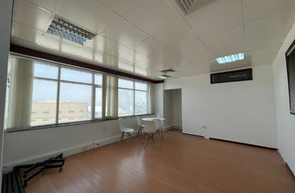 Office Space - Studio - 1 for rent in Obaid Bin Khalifa Humaidan - Al Khabaisi - Deira - Dubai Office Space - Studio - 1 for rent in Obaid Bin Khalifa Humaidan - Al Khabaisi - Deira - Dubai
