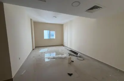 Apartment - 2 Bedrooms - 2 Bathrooms for rent in Al Majaz 2 - Al Majaz - Sharjah