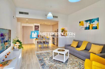 Apartment - 1 - 1 for rent in Waters Edge - Yas Island - Abu Dhabi