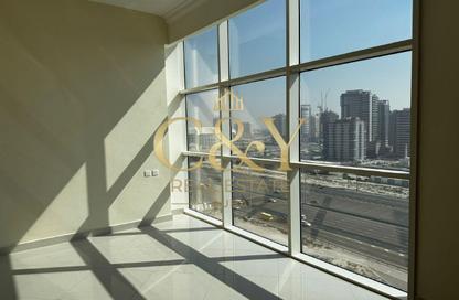 Apartment - 1 Bedroom - 2 Bathrooms for rent in Reef Residence - District 13 - Jumeirah Village Circle - Dubai