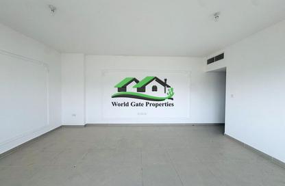 Apartment - 2 Bedrooms - 2 Bathrooms for rent in Tower 34 - Al Reef Downtown - Al Reef - Abu Dhabi