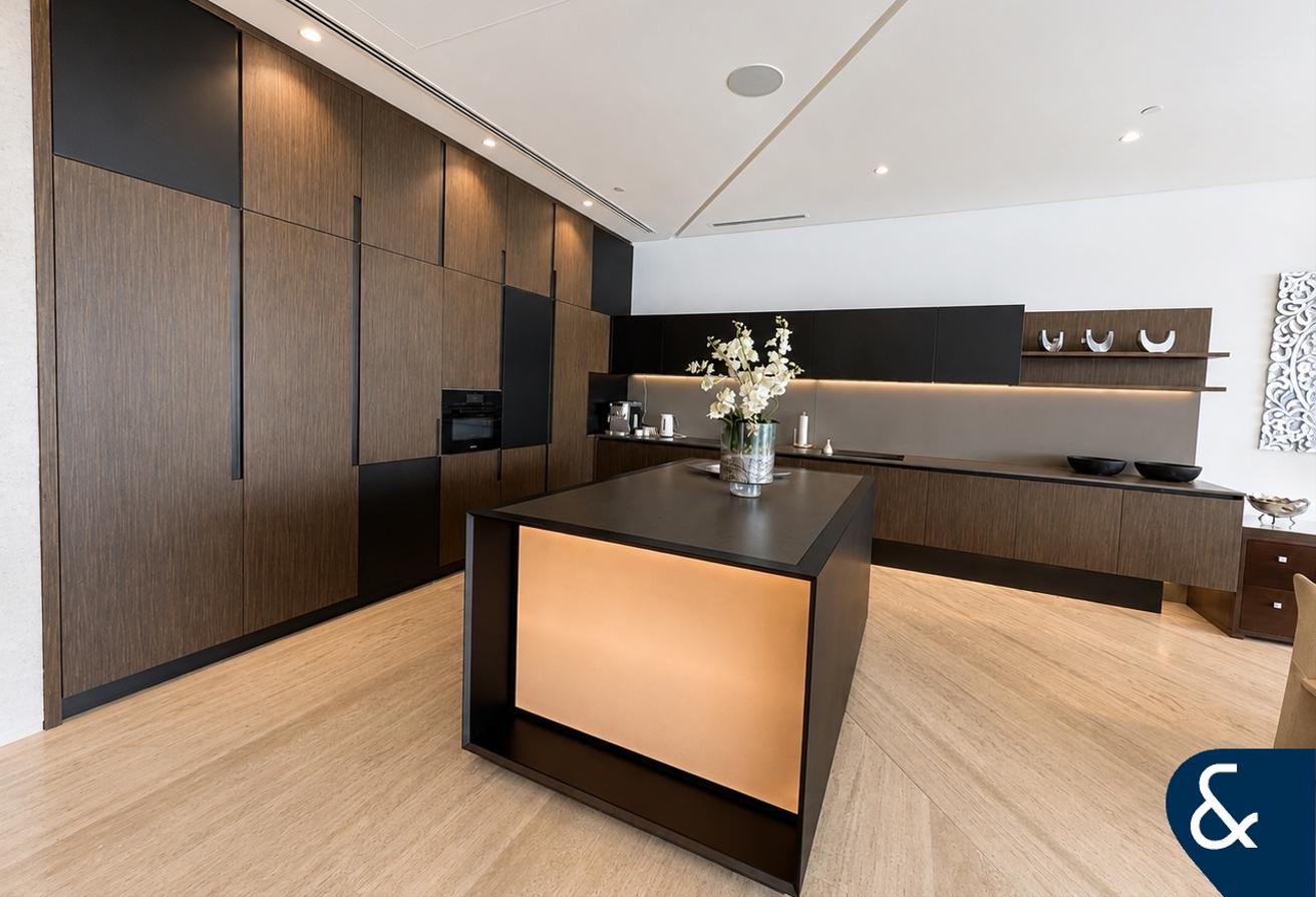 Luxury | Burj Khalifa View | Furnished photo 19