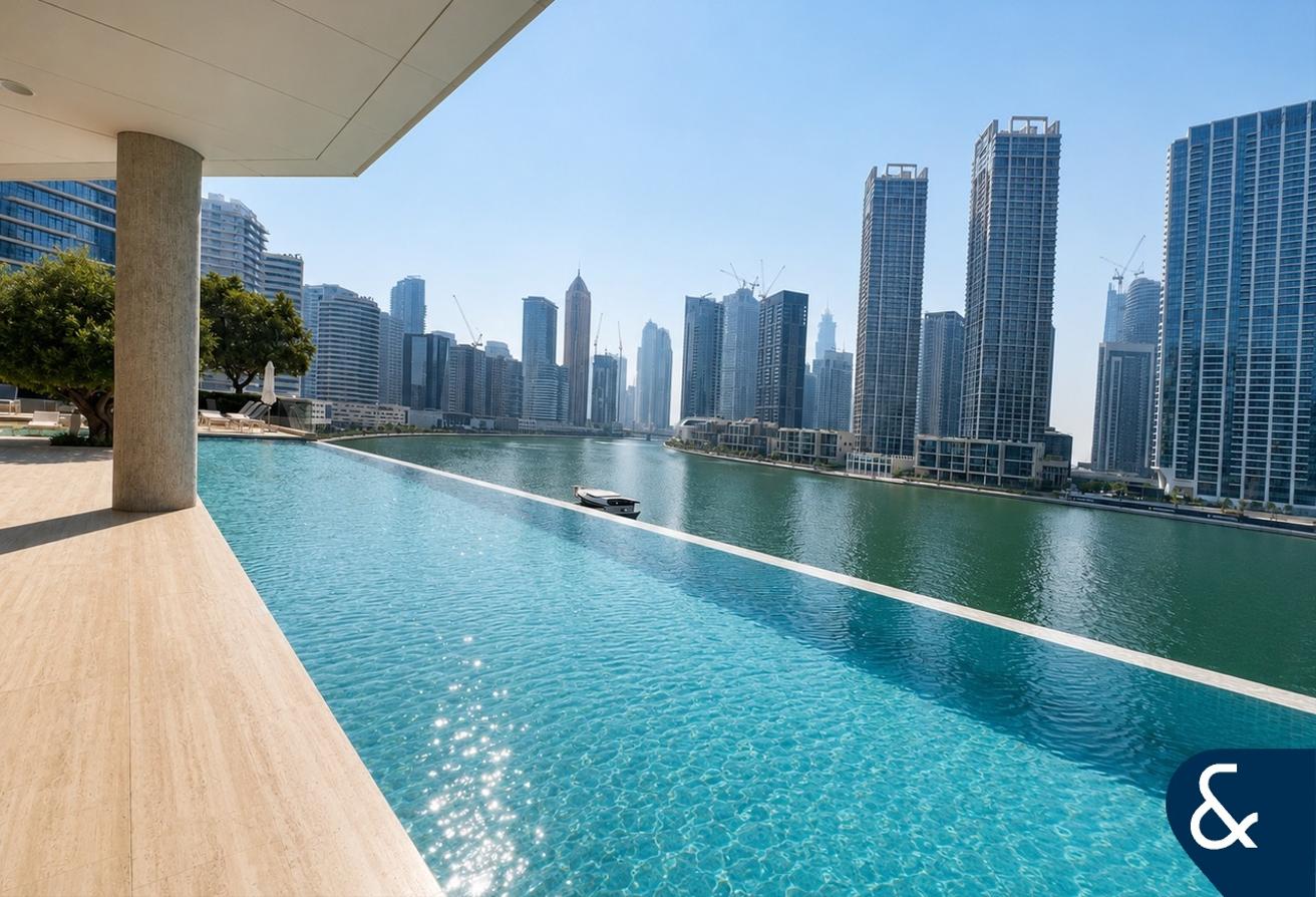 Luxury | Burj Khalifa View | Furnished photo 24