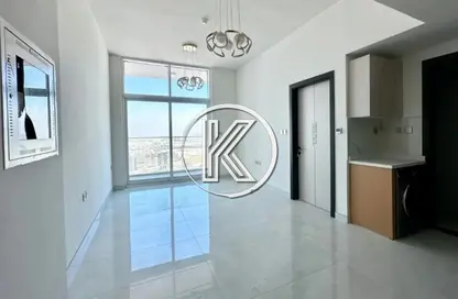 Apartment - 1 Bedroom - 2 Bathrooms for rent in Skyz by Danube - Arjan - Dubai